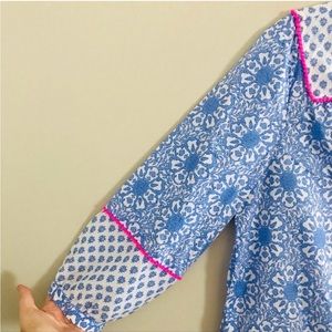 VINEYARD VINES | Lg | Pit to pit 22”